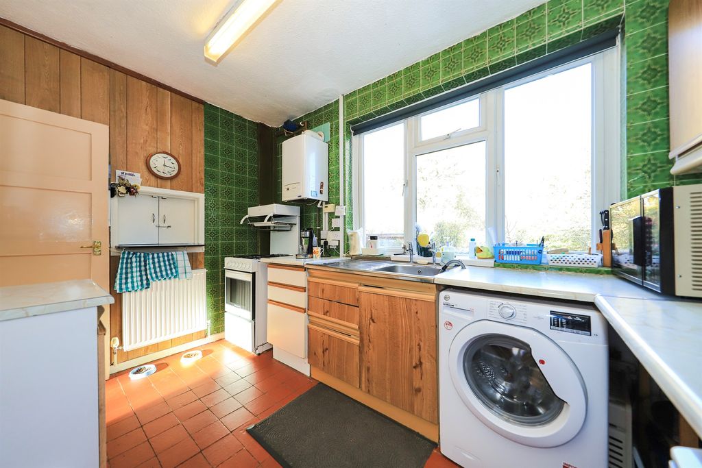 Additional image 4 of 4 bed semi-detached house for saleCranford Road, Finchfield, Wolverhampton WV3
