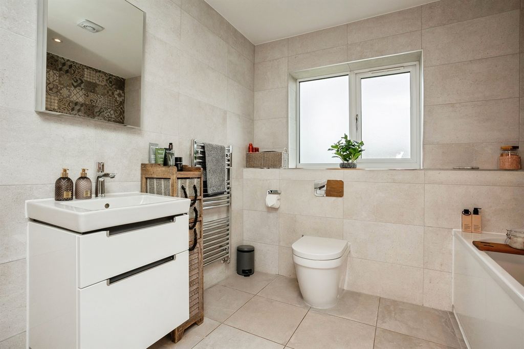 Additional image 21 of 4 bed detached house for saleGreenfield Close, Waltham On The Wolds, Melton Mowbray LE14