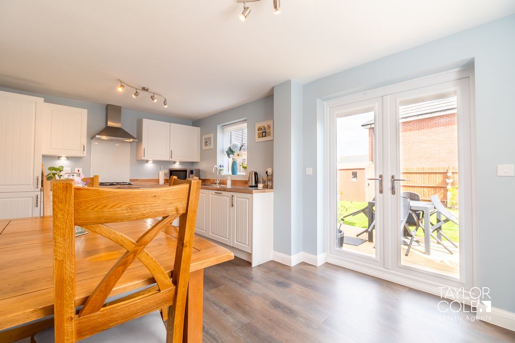 Additional image 6 of 3 bed detached house for saleAusten Drive, Tamworth B78