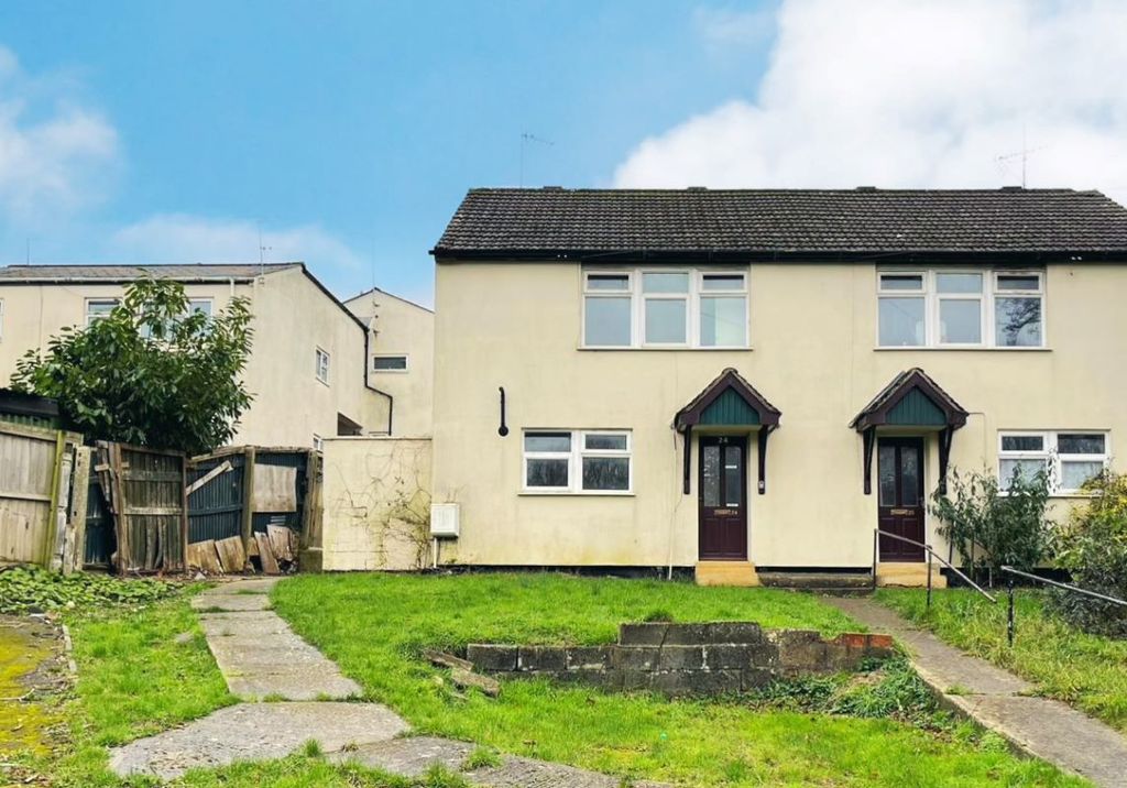 2 bed semi-detached house for sale24 Pockeridge Road, Corsham, Wiltshire SN13
