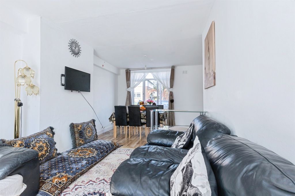Additional image 7 of 3 bed semi-detached house for saleSwannington Road, Leicester LE3