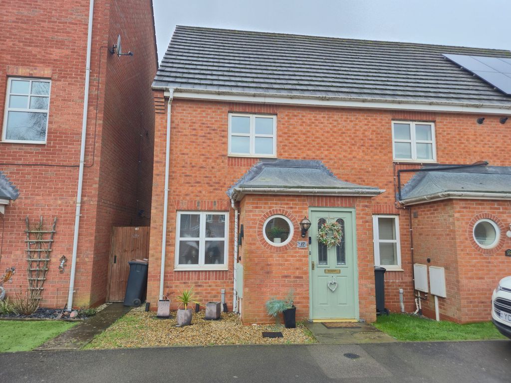 2 bed end terrace house for saleKay Close, Coalville LE67