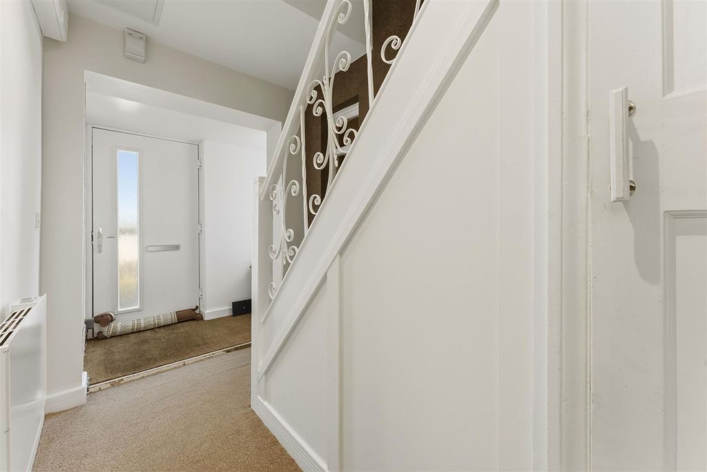 Additional image 4 of 3 bed semi-detached house for sale- Northampton Road, Welford NN6