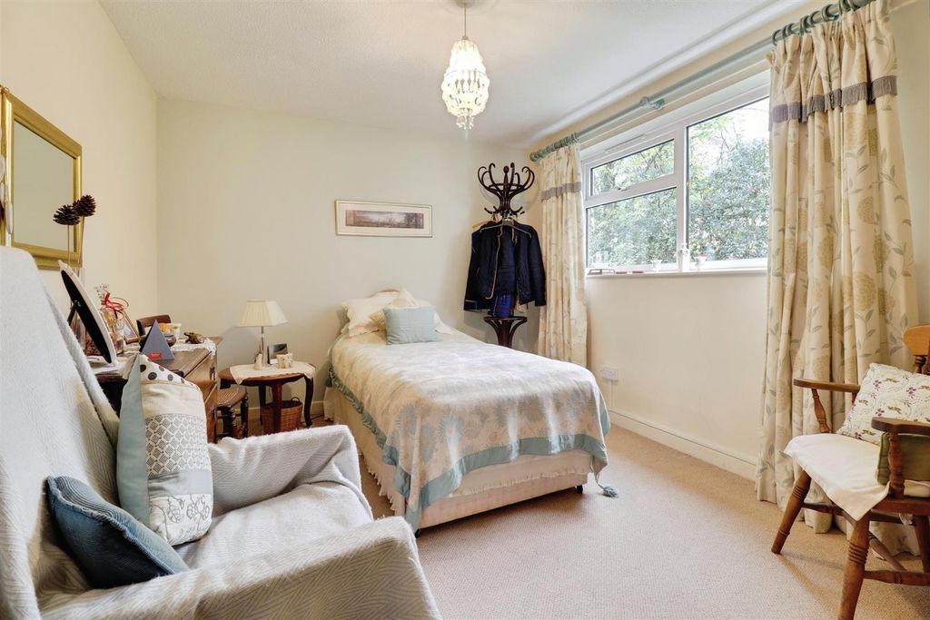 Additional image 8 of 2 bed flat for saleMere Court, Sandbach Road North, Alsager ST7