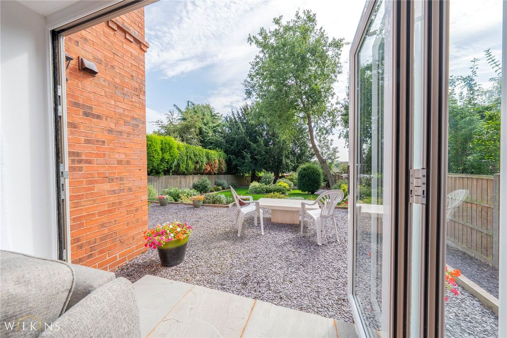 Additional image 6 of 5 bed detached house for saleGlascote Lane, Wilnecote, Tamworth, Staffordshire B77