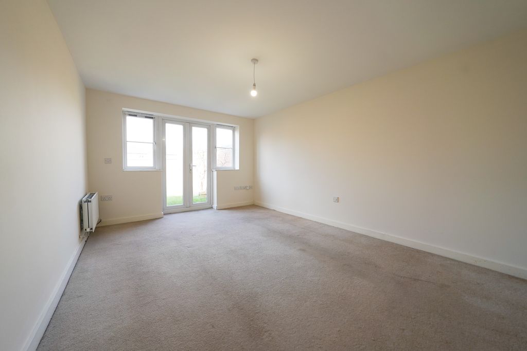 Additional image 2 of 3 bed end terrace house for saleFactory Road, Hinckley, Leicestershire LE10
