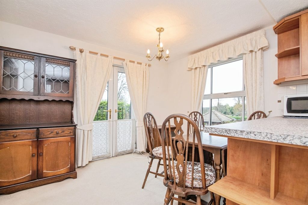 Additional image 9 of 2 bed flat for saleChurns Hill Lane, Himley, Dudley DY3