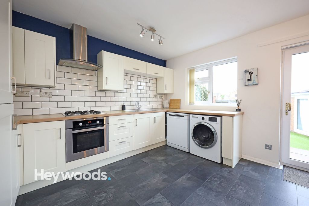 Additional image 2 of 3 bed detached house for saleSeabridge Road, Newcastle Under Lyme ST5