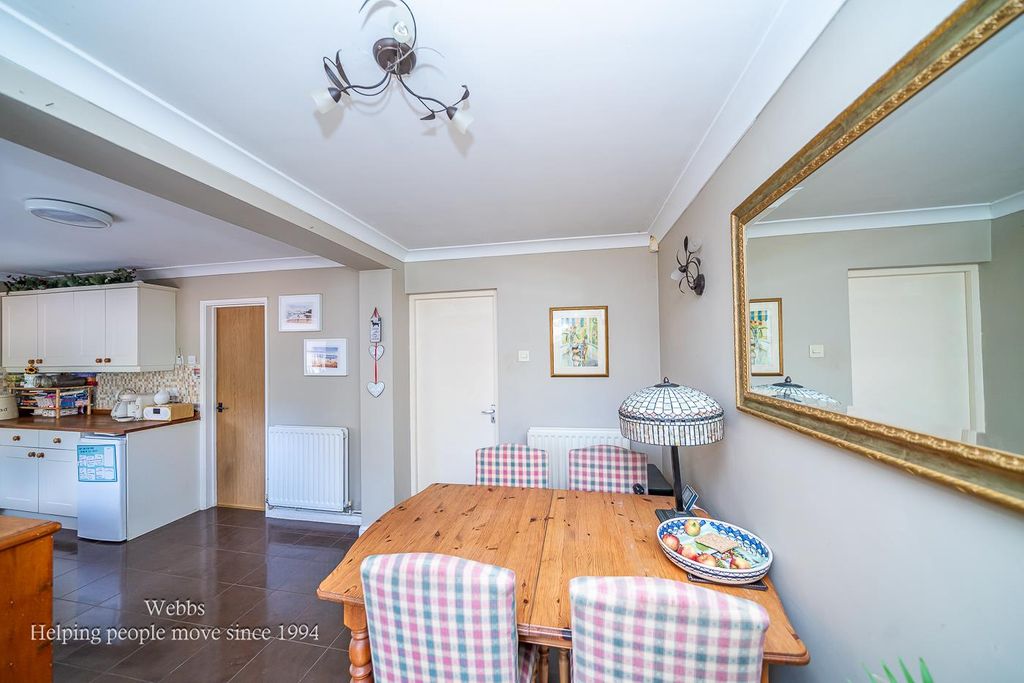 Additional image 11 of 2 bed semi-detached house for saleBurnet Grove, Featherstone, Wolverhampton WV10