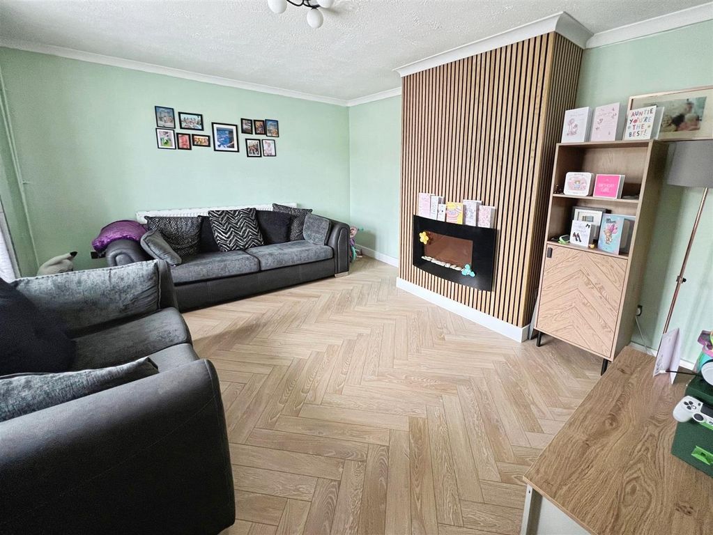 Additional image 3 of 3 bed property for saleKnype Way, Bradwell Newcastle Under Lyme, Staffordshire ST5