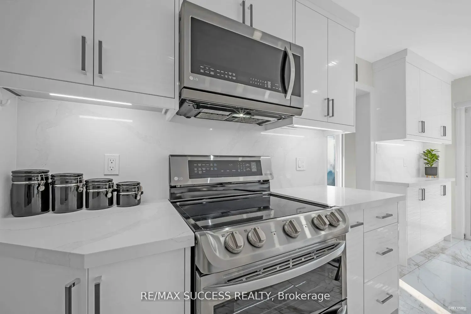 Additional image 8 of 63 Blue Spruce Street