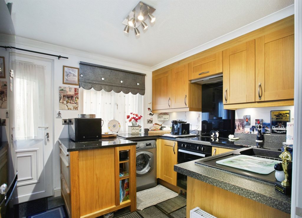 Additional image 2 of 2 bed mobile/park home for saleBeverley Hills Park, Amesbury, Salisbury SP4