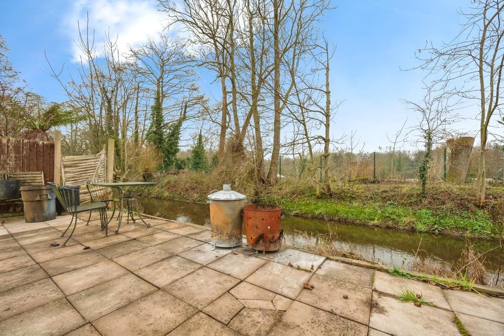 Additional image 23 of 3 bed semi-detached house for saleDama Road, Fazeley, Tamworth B78