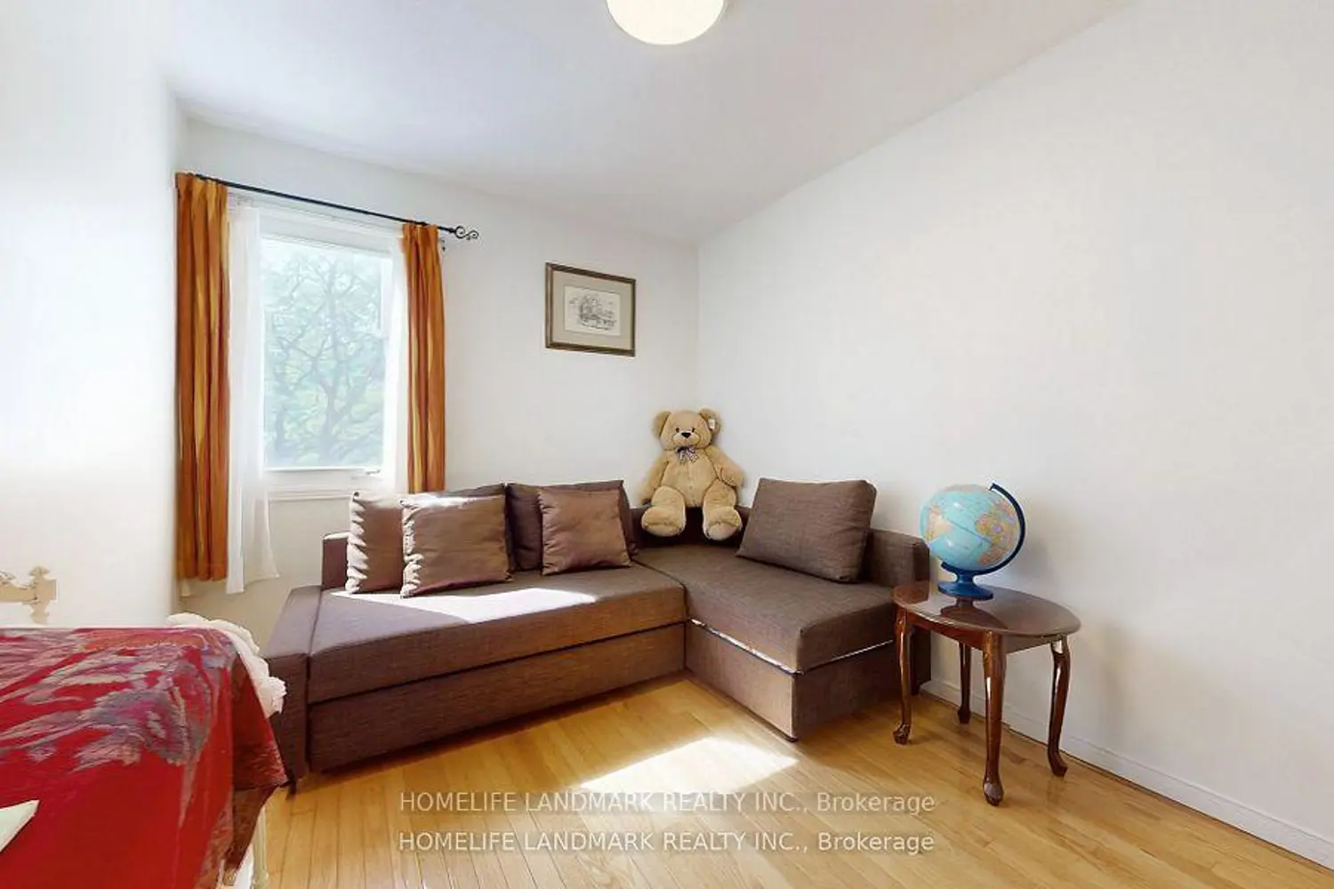 Additional image 12 of 32 Coatsworth Crescent