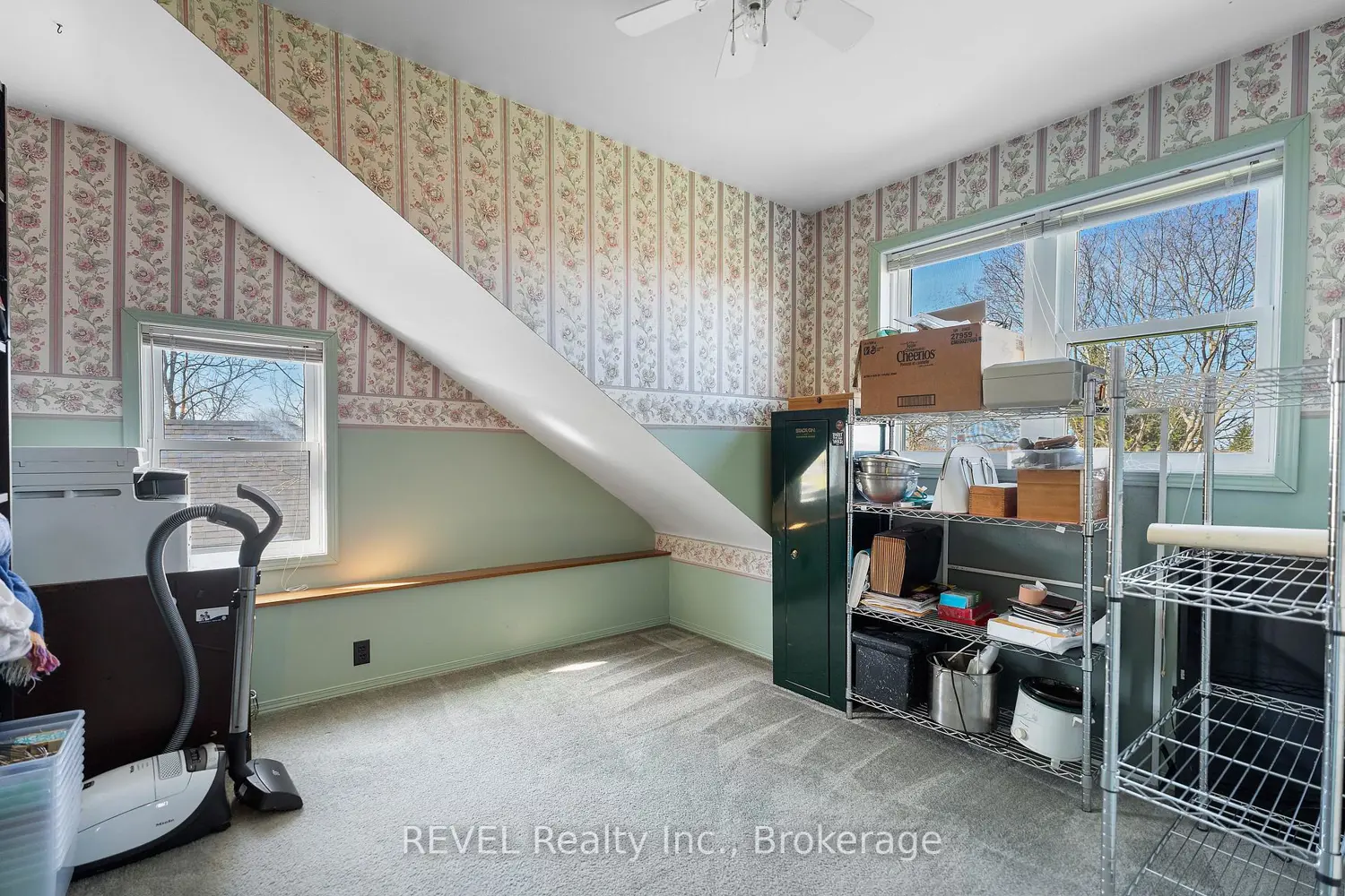 Additional image 11 of 11618 Burnaby Road