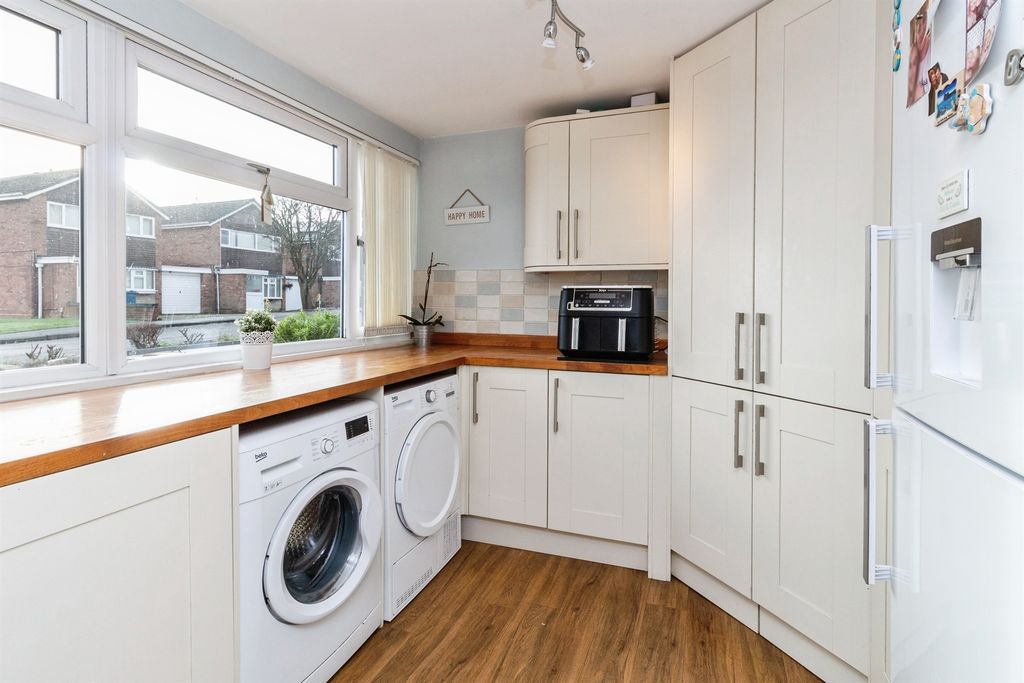 Additional image 4 of 5 bed detached house for saleSpringvale Rise, Stafford ST16
