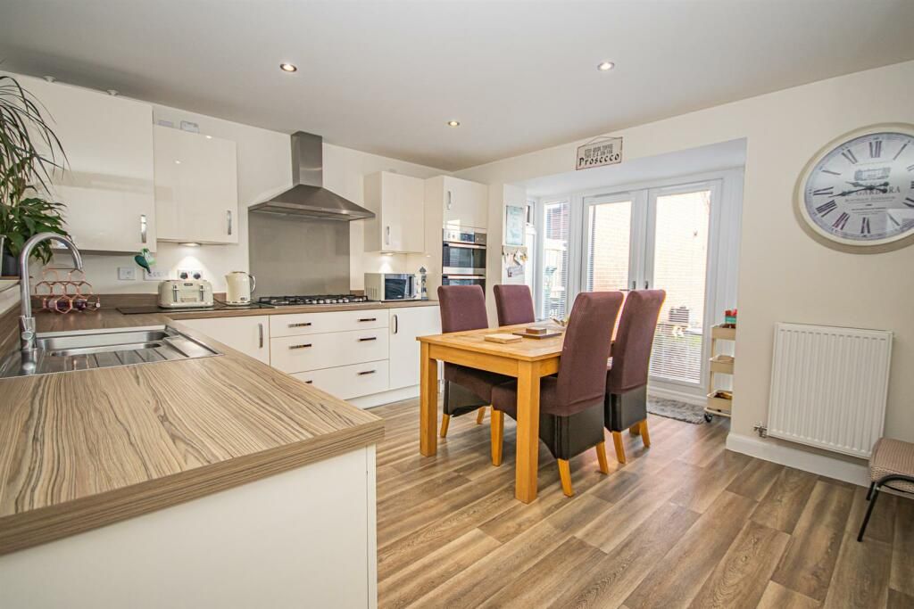 Additional image 3 of 4 bed detached house for saleEast Lawn Drive, Doveridge, Ashbourne DE6