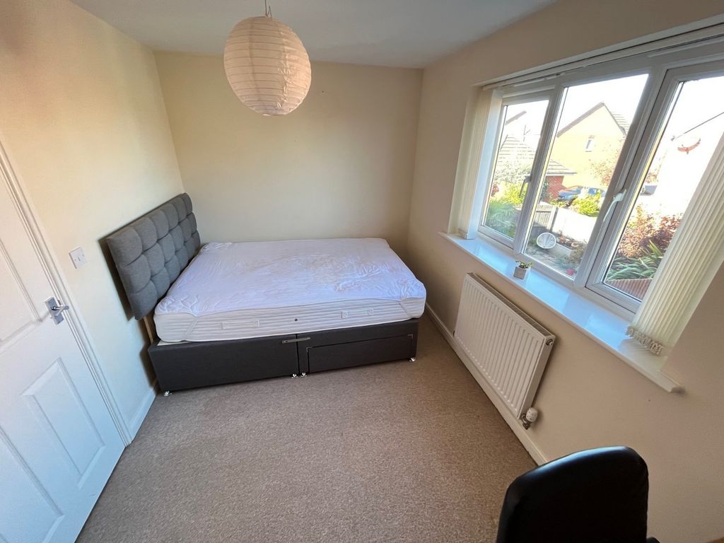 Additional image 14 of 3 bed detached house for saleGreylag Gate, Newcastle, Staffordshire ST5