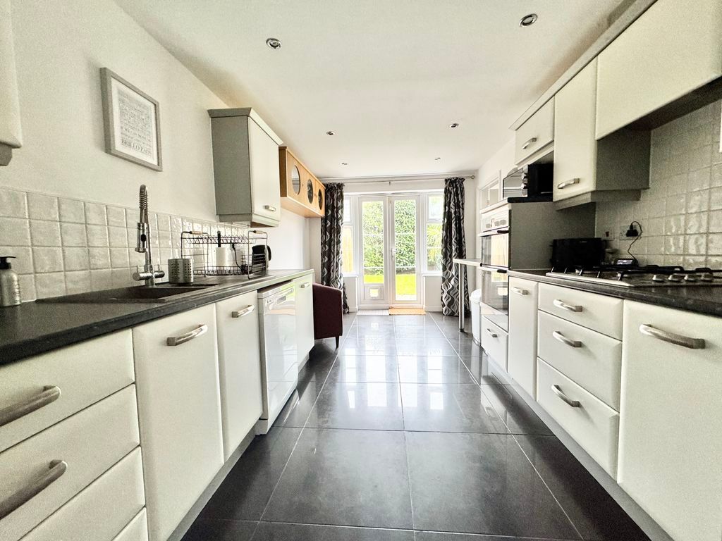 Additional image 9 of 3 bed town house for saleDarwin Crescent, Loughborough LE11