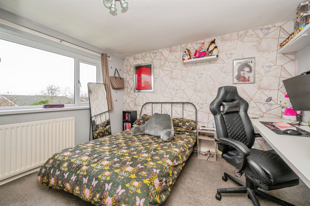 Additional image 11 of 3 bed terraced house for saleTravellers Close, Burntwood WS7