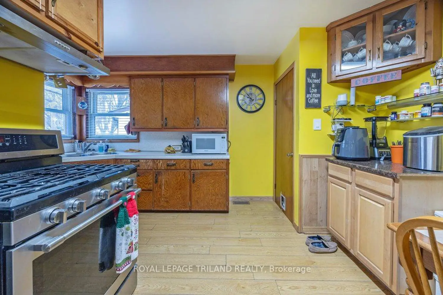 Additional image 9 of 8 Weldon Avenue