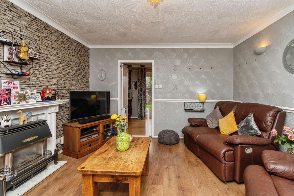 Additional image 4 of 2 bed semi-detached house for saleAlbion Place, Cannock WS11