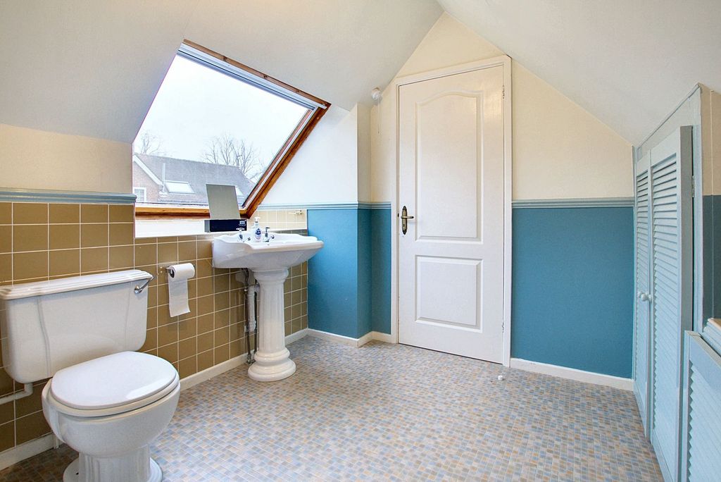 Additional image 21 of 4 bed detached bungalow for saleElms Road, Leicester LE2