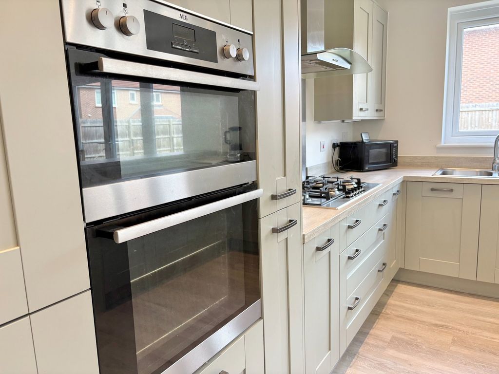 Additional image 9 of 4 bed detached house for saleHopton Close, Amington, Tamworth B77