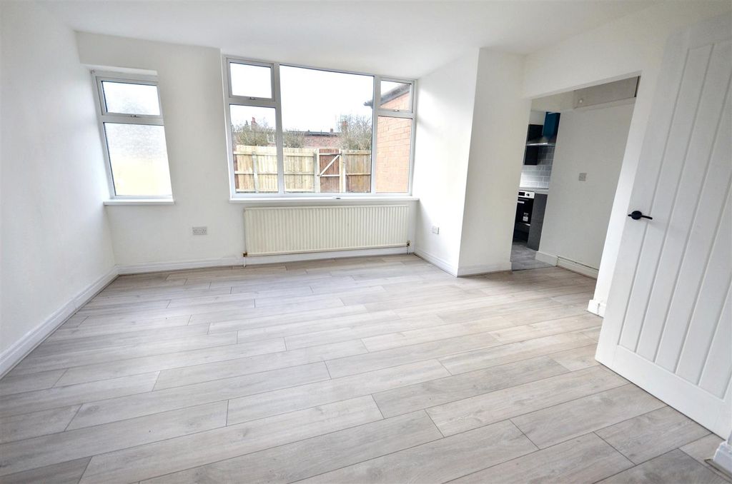 Additional image 6 of 3 bed semi-detached house for saleLongfield Avenue, Stone ST15