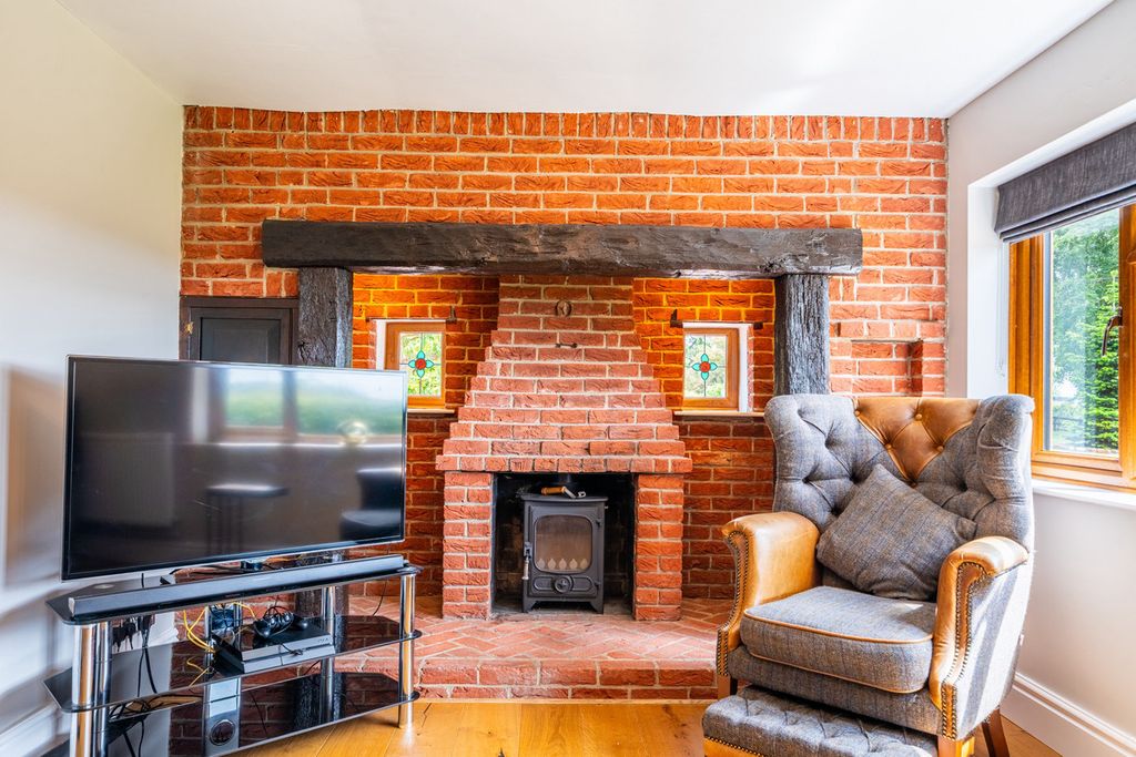 Additional image 14 of 4 bed detached house for saleChapel Lane, Hanbury, Staffordshire DE13