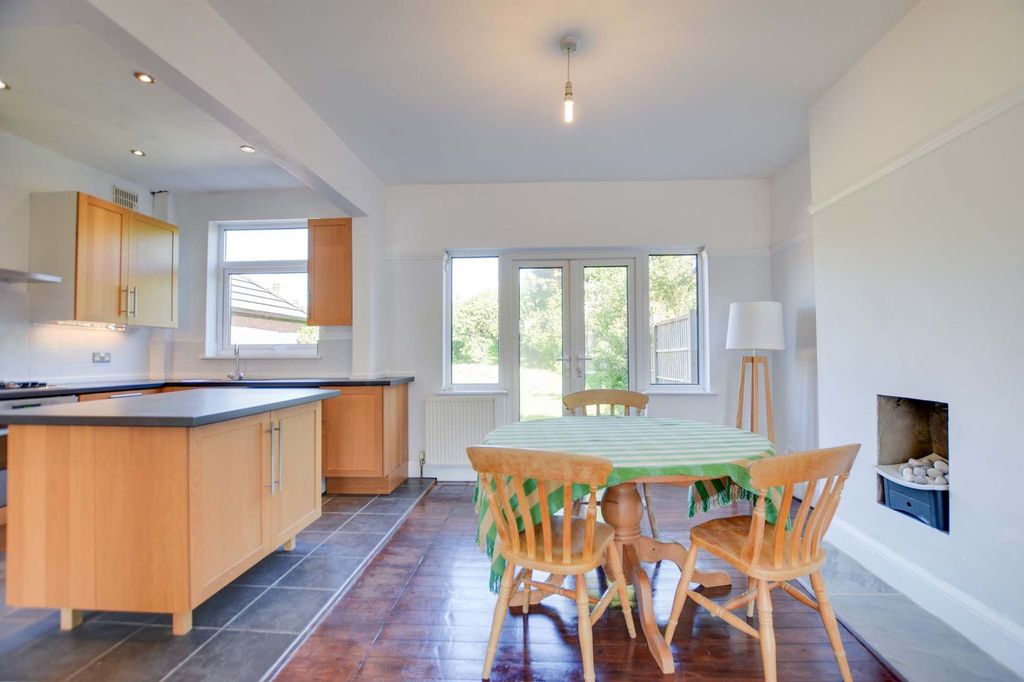 Additional image 8 of 3 bed semi-detached house for saleKenwood Road, Knighton, Leicester LE2