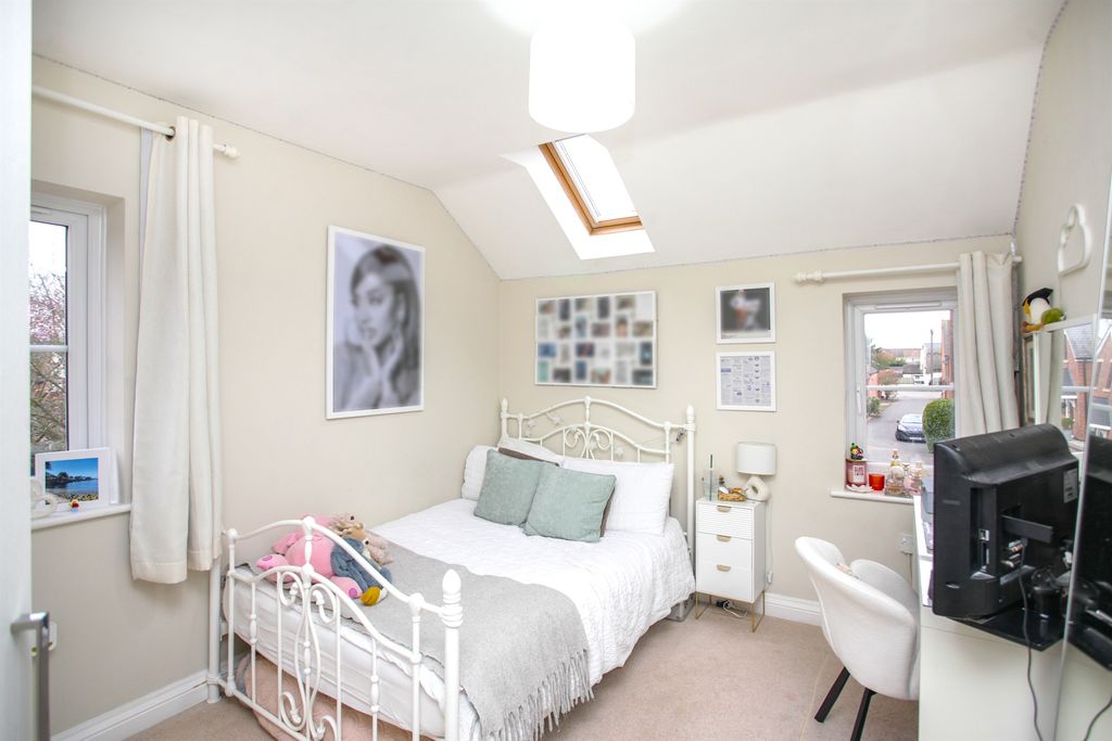 Additional image 8 of 5 bed detached house for saleCherry Tree Close, Husbands Bosworth, Lutterworth LE17