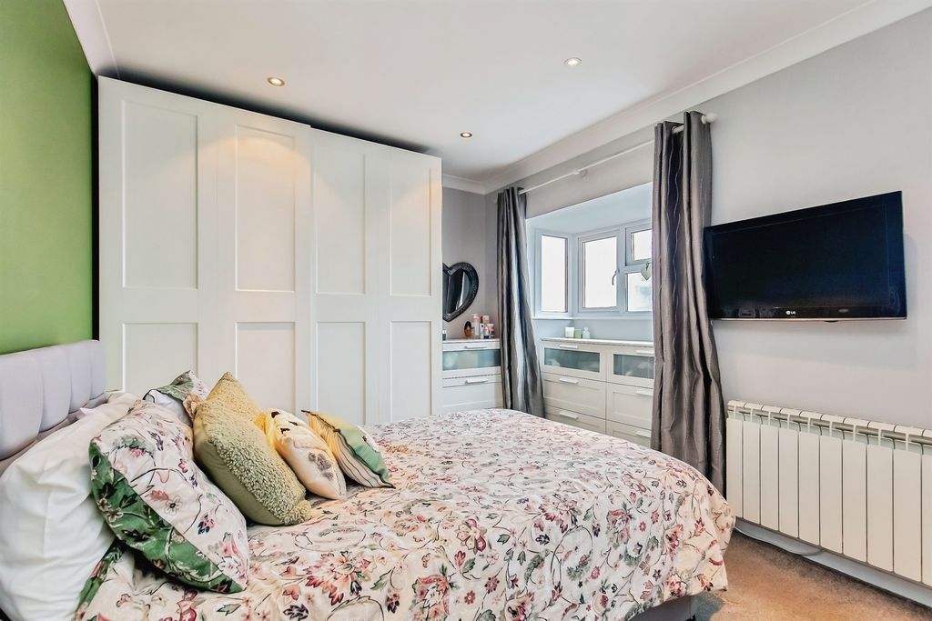 Additional image 9 of 2 bed terraced house for saleSharpes Plain, Ketton, Stamford PE9