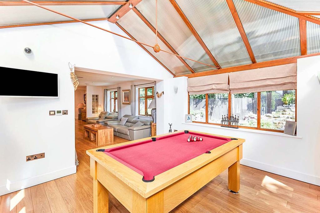 Additional image 10 of 5 bed detached house for saleCourt Farm Lane, Branston, Burton-On-Trent, Staffordshire DE14