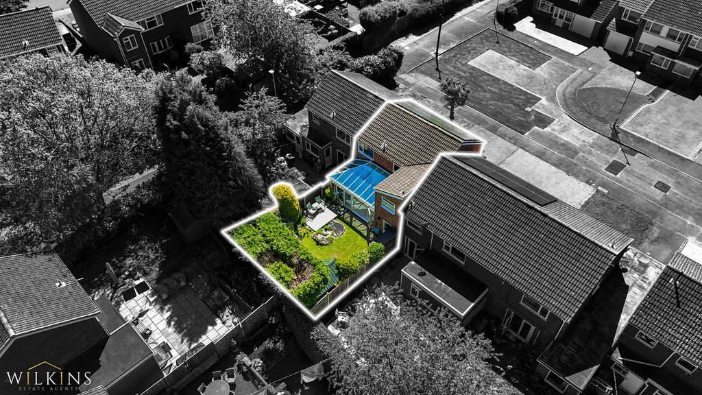 Additional image 26 of 3 bed semi-detached house for saleJowett, Tamworth, Staffordshire B77
