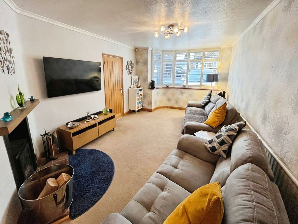 Additional image 15 of 4 bed semi-detached house for saleWoodgate Drive, Birstall, Leicester, Leicestershire LE4