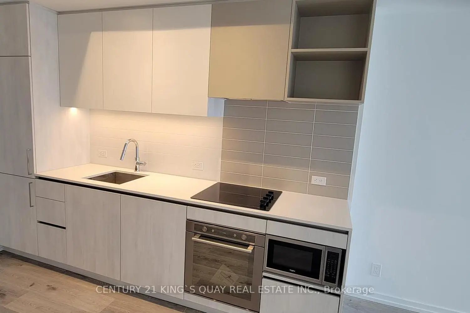 Additional image 8 of 1000 Portage Parkway 1201