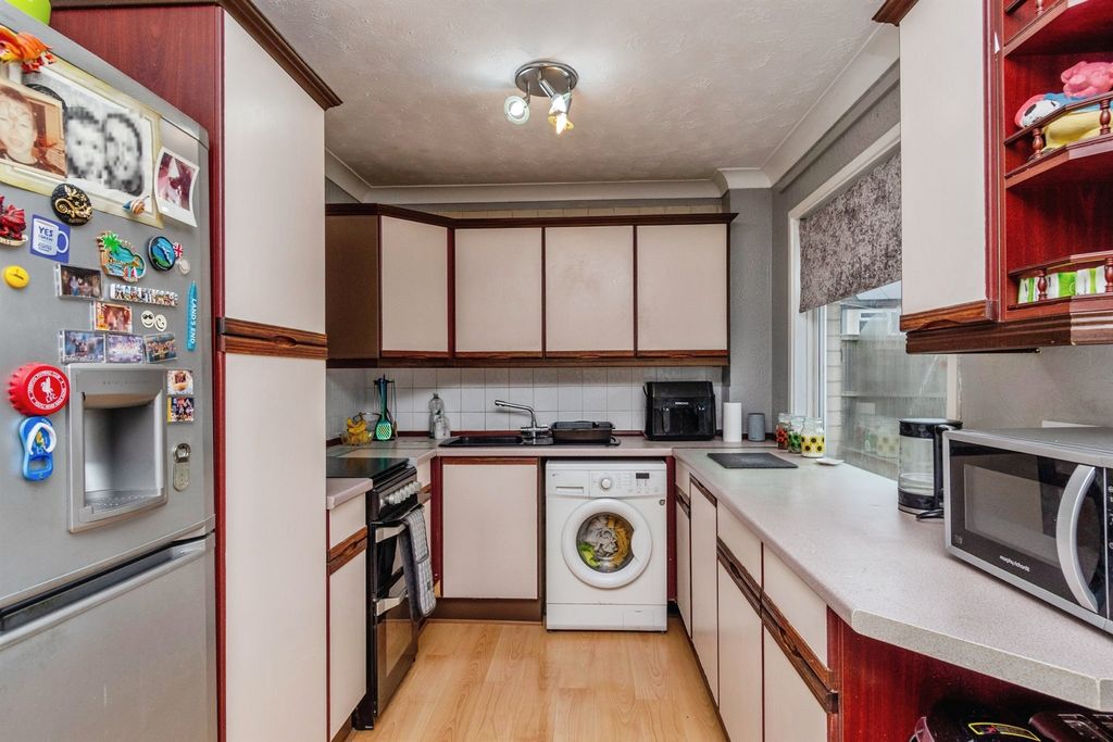 Additional image 6 of 2 bed semi-detached house for saleAlbion Place, Cannock WS11