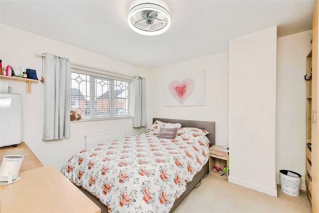 Additional image 5 of 3 bed semi-detached house for saleGlovers Close, Atherstone, Warwickshire CV9