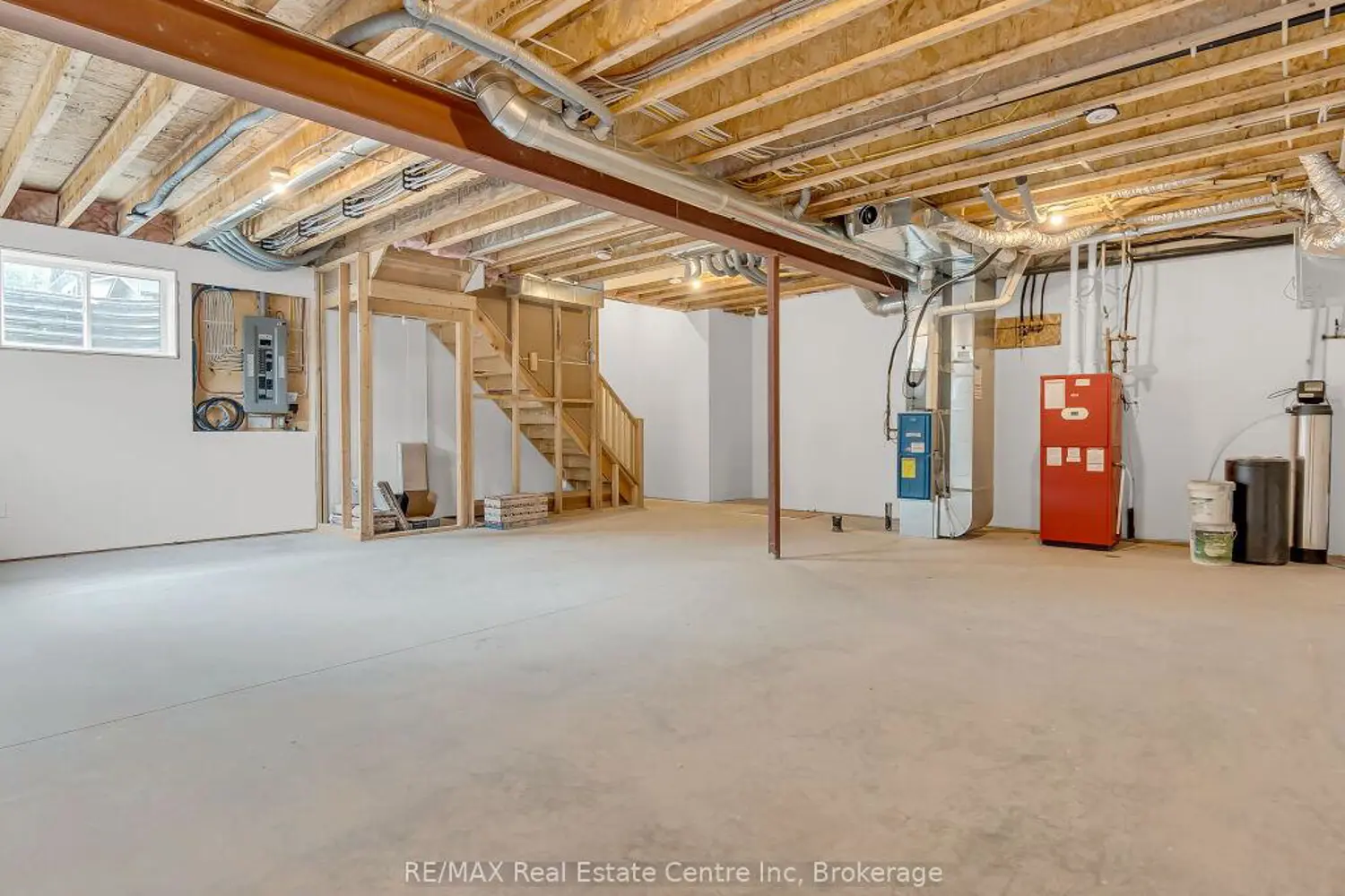 Additional image 19 of 297 Whiting Street 9