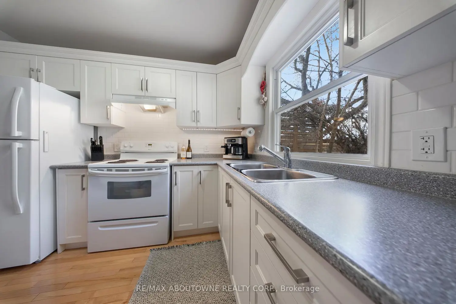 Additional image 9 of 435 Waverly Street