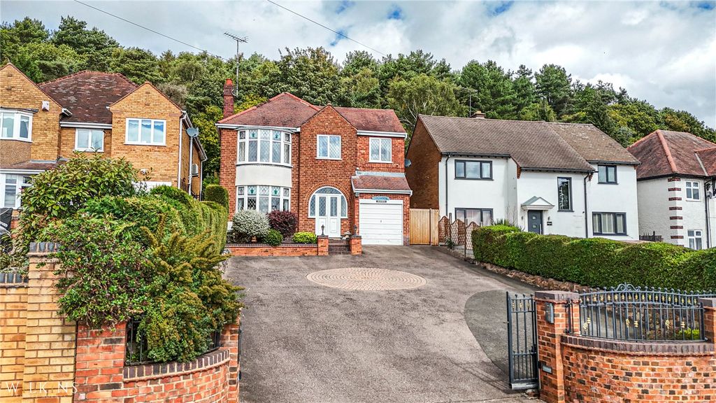 4 bed detached house for saleLichfield Road, Hopwas, Tamworth, Staffordshire B78