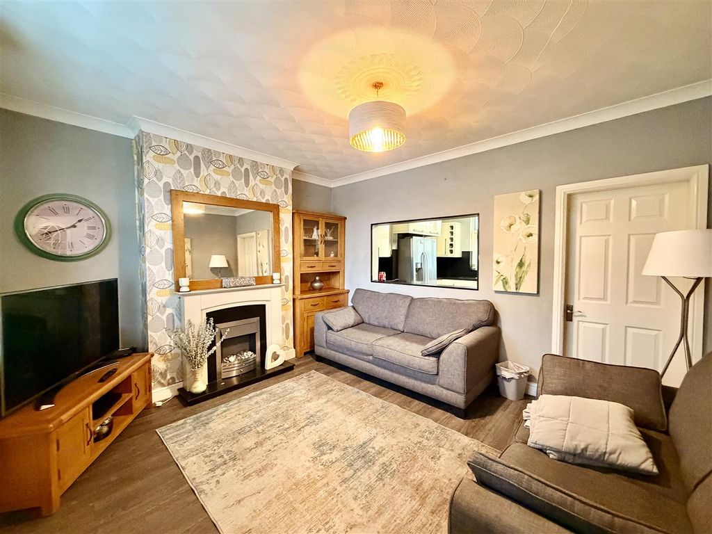 Additional image 4 of 3 bed semi-detached house for saleRing Fence, Shepshed, Loughborough LE12