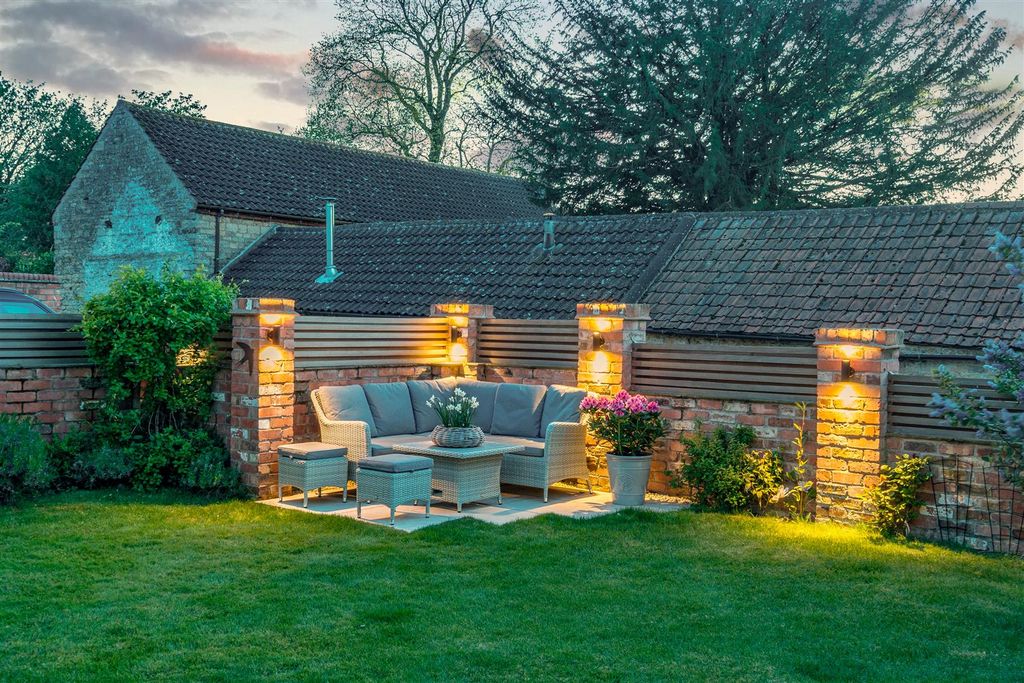 Additional image 21 of 6 bed detached house for saleHigh Street, Waltham On The Wolds, Melton Mowbray LE14