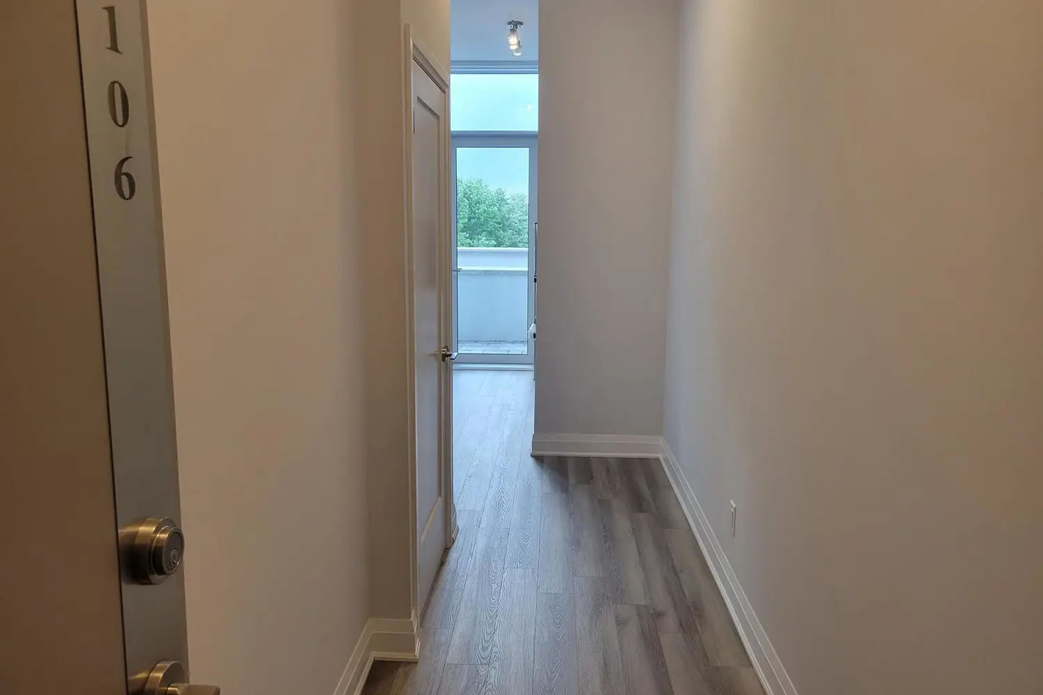 Additional image 5 of 3220 Sheppard Avenue 106