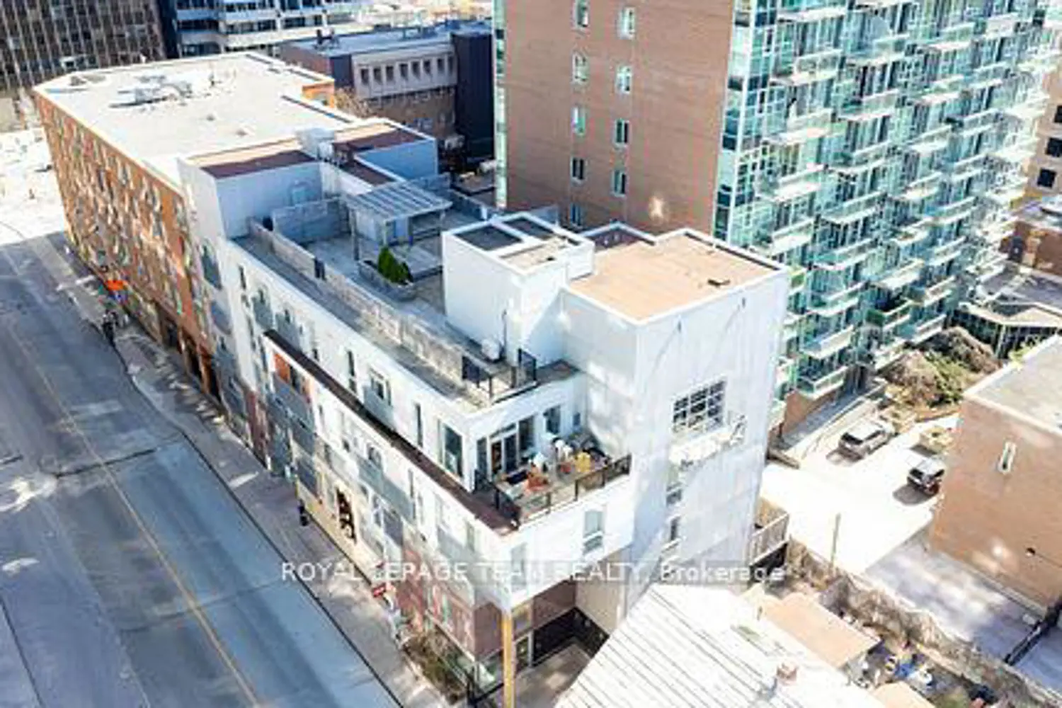 360 Cumberland Street 308