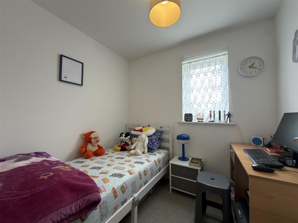 Additional image 7 of 3 bed end terrace house for saleCharles Bennion Walk, Leicester LE4