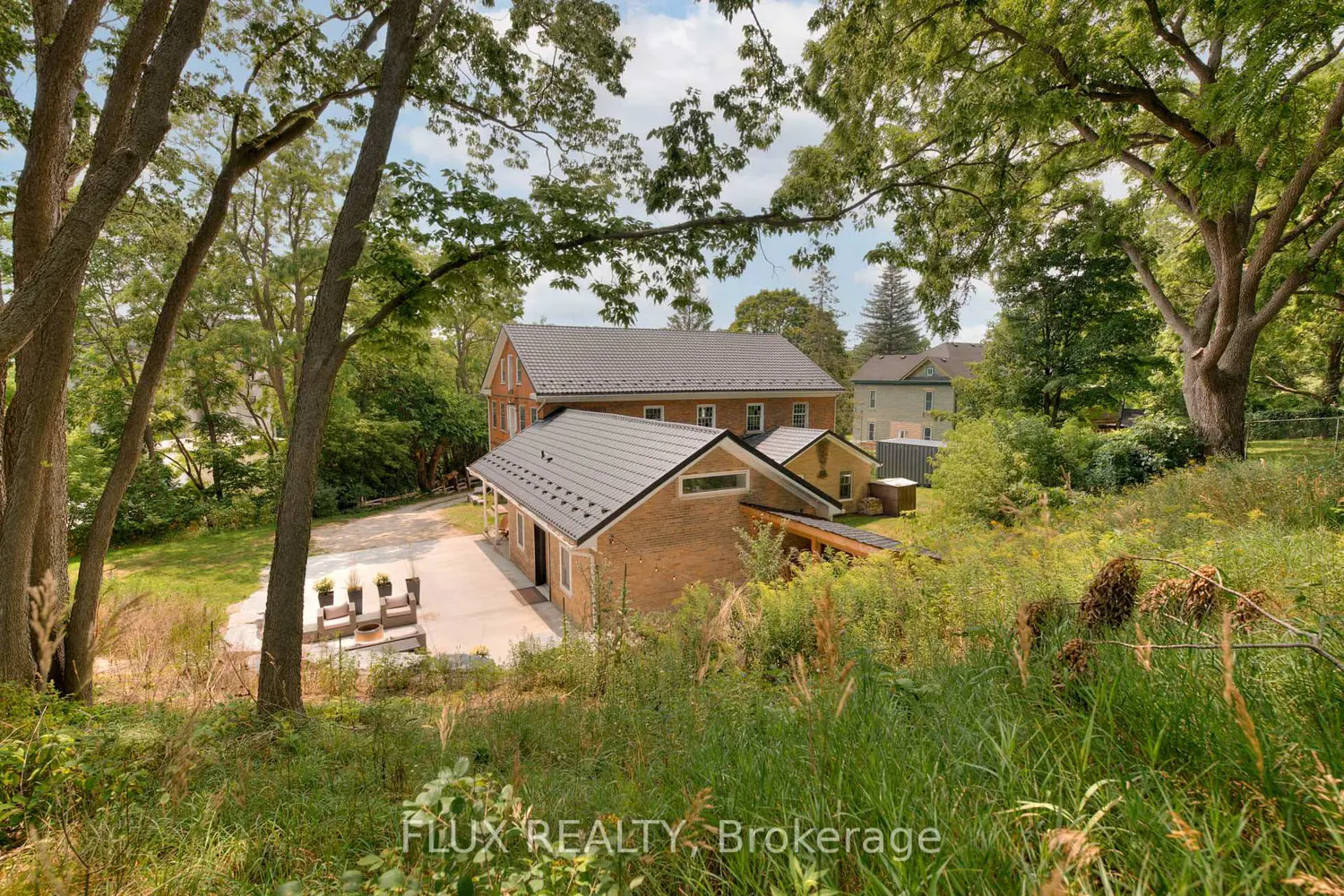 Additional image 15 of 38 Shirk Place