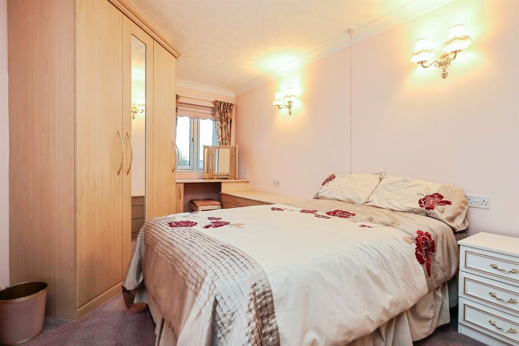 Additional image 7 of 1 bed flat for saleBelfry Drive, Wollaston, Stourbridge DY8