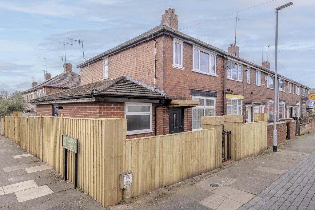 3 bed semi-detached house for saleTimmis Street, Stoke-On-Trent ST1